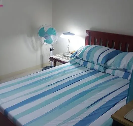Homestay Kp Cafino's Place *