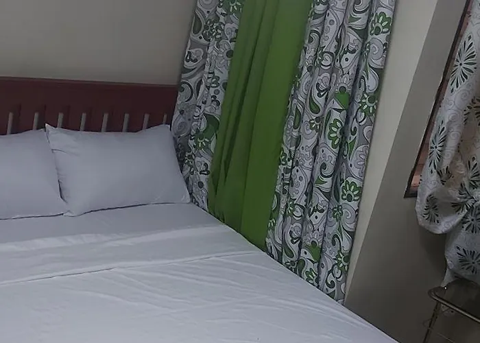 Kp Cafino's Place Homestay *
